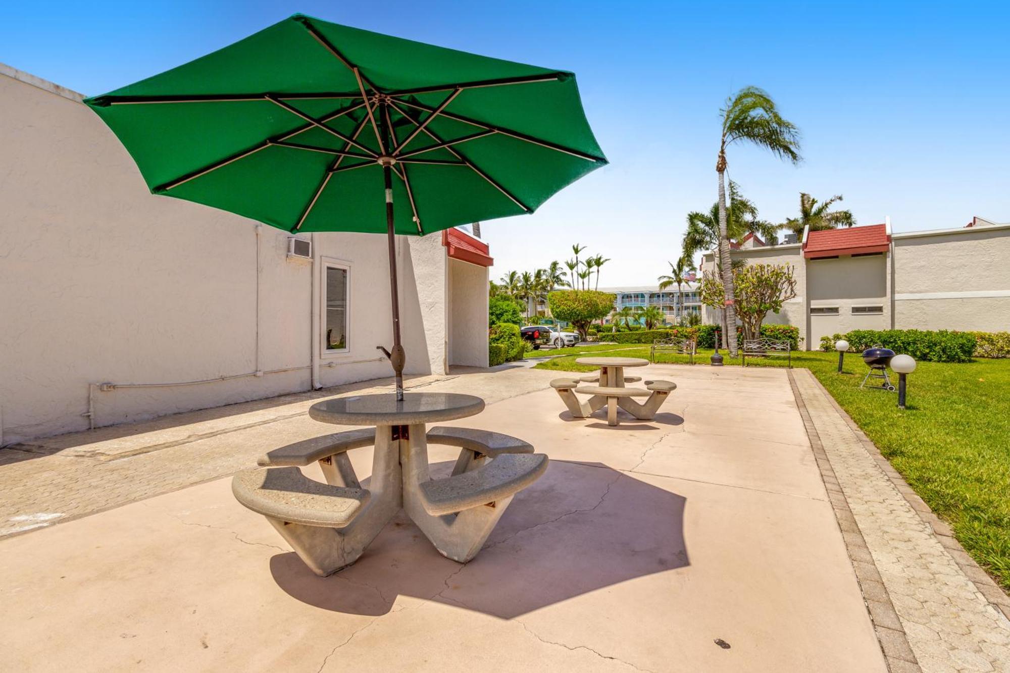 Runaway Bay Condos Bradenton Beach Rum bild