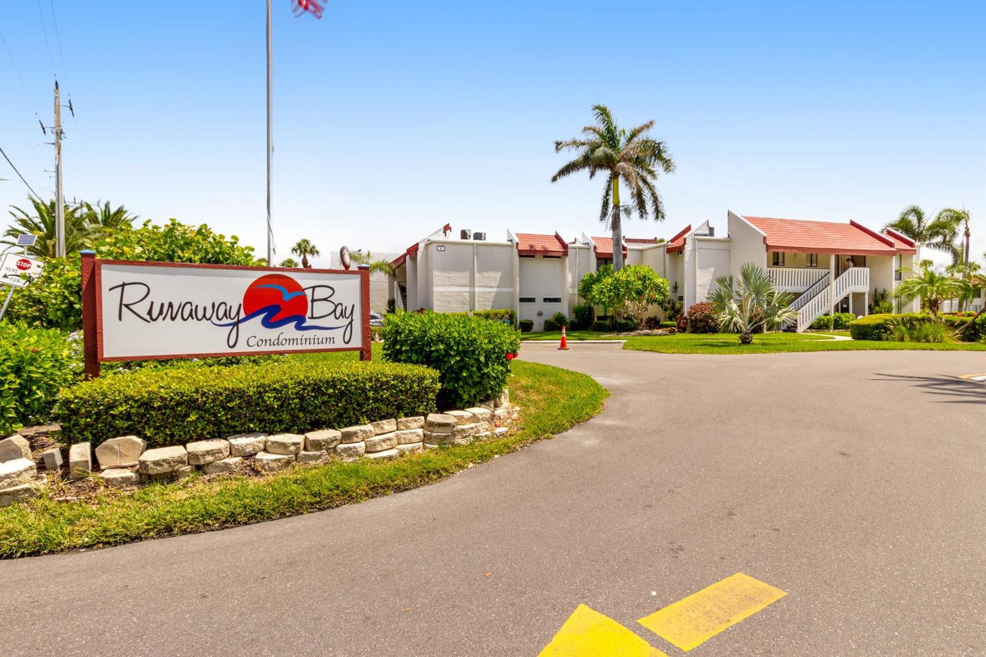 Runaway Bay Condos Bradenton Beach Rum bild