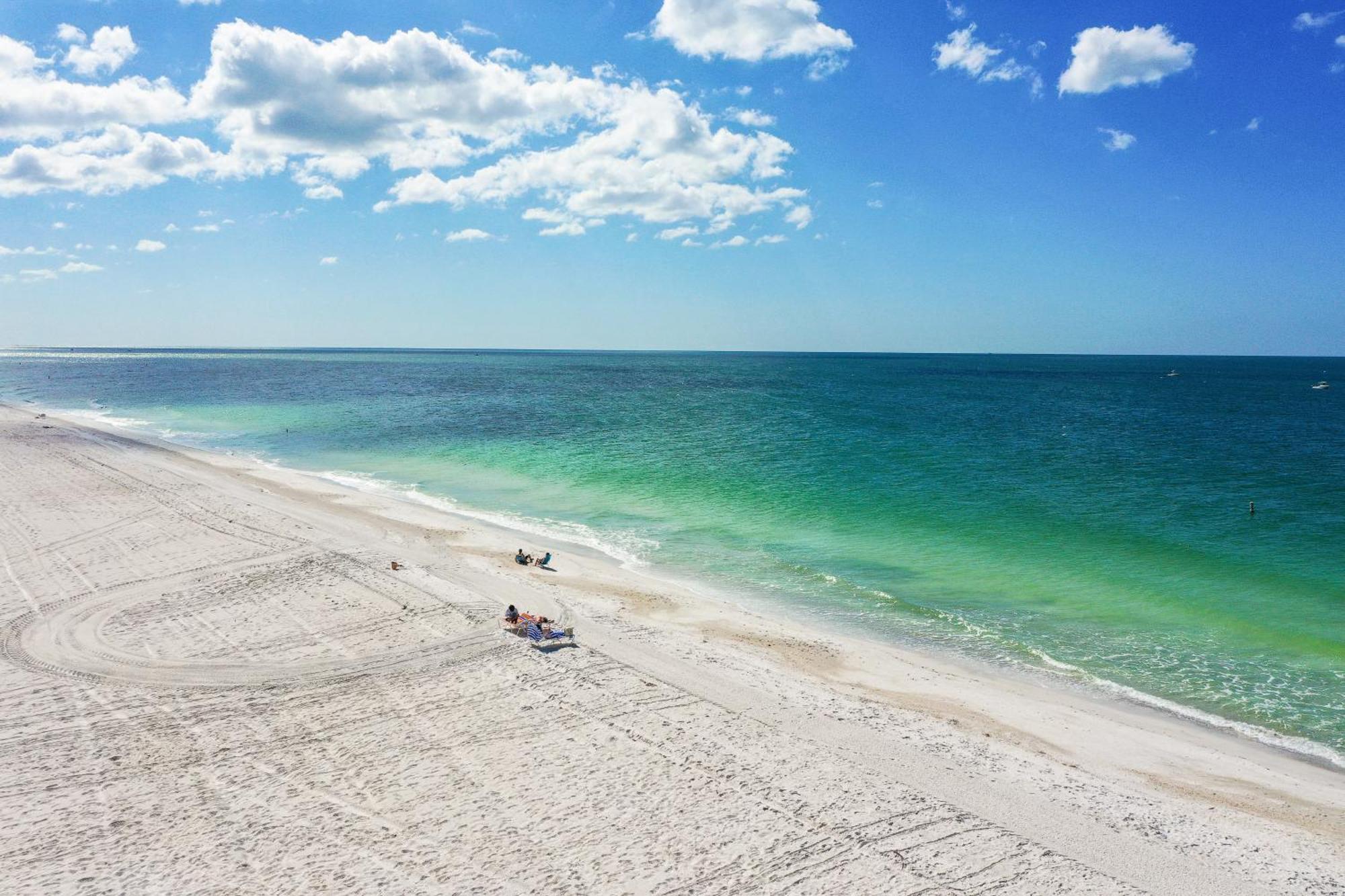 Runaway Bay Condos Bradenton Beach Rum bild
