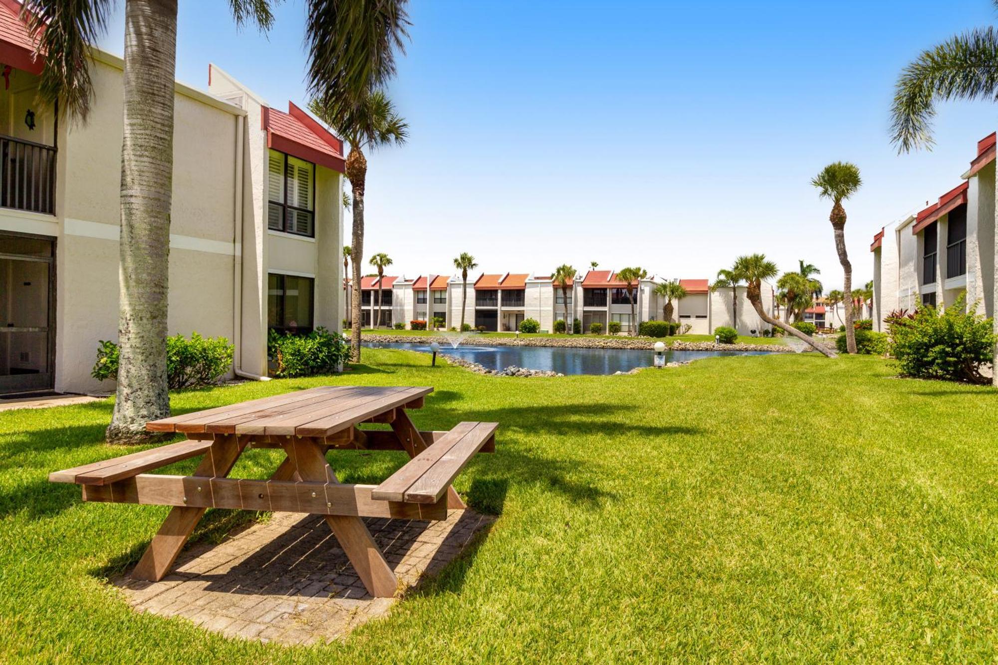 Runaway Bay Condos Bradenton Beach Rum bild