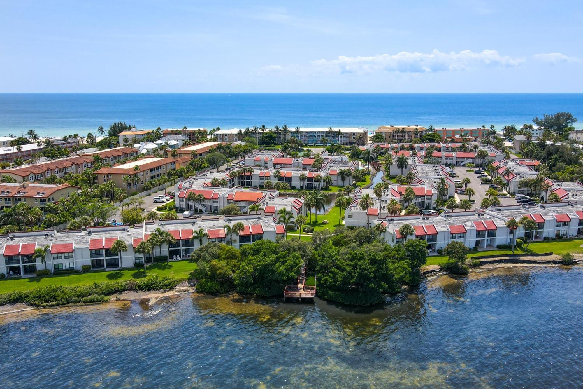 Runaway Bay Condos Bradenton Beach Rum bild
