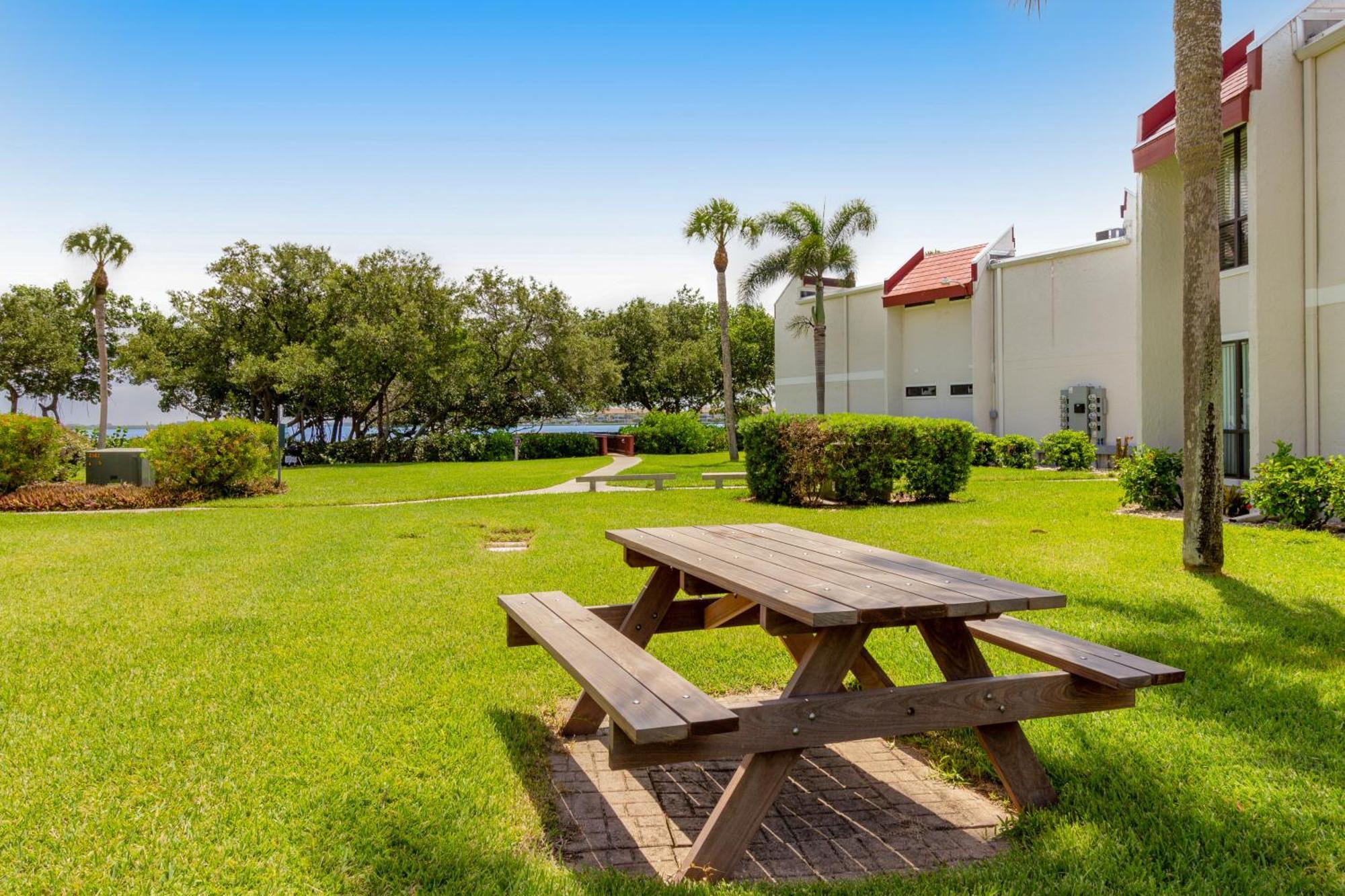Runaway Bay Condos Bradenton Beach Rum bild
