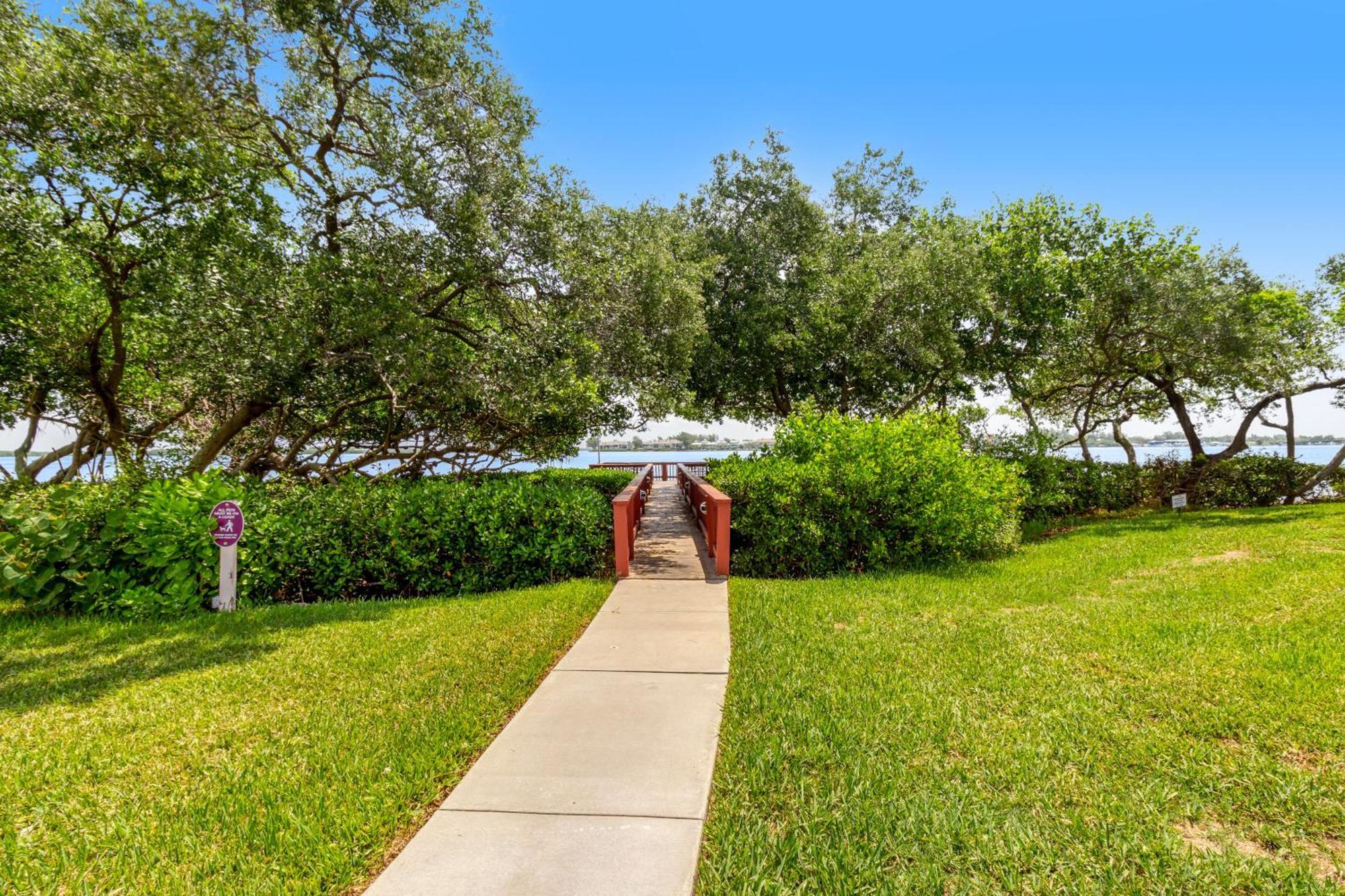 Runaway Bay Condos Bradenton Beach Rum bild
